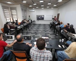 Konya Büyükşehir Personeline Yapay Zekâ Odaklı Eğitim Programı Düzenlendi