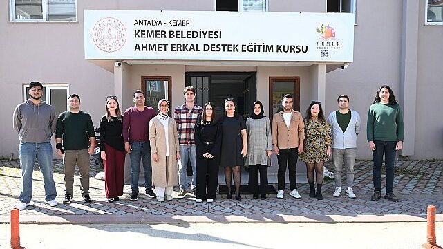 Kurs öğrencilerinden büyük başarı