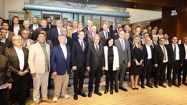 Kuru meyve ihracatçılarında Yusuf Gabay seçimi kazandı