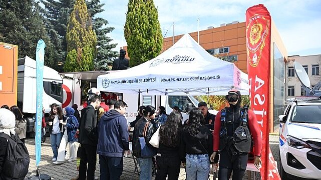 Manisa Büyükşehir’den “Afetlerde İnsan Olmak” Sempozyumuna Destek