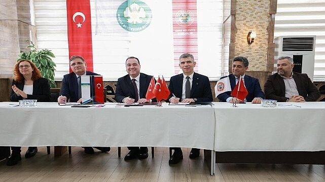 Manisa Büyükşehir’den Soma’nın Isınma Sorununa Tarihi Adım Doğalgaz için İmzalar Atıldı