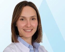 Menopozda hormon tedavisi her kadın için uygun değil!