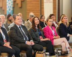 Mesir’in Şifa Mirası Bilimle Buluştu: Manisa’da Fitoterapi Günleri Başladı