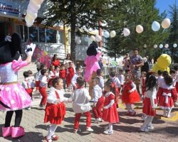 Minik Kalplerin Büyük Coşkusu