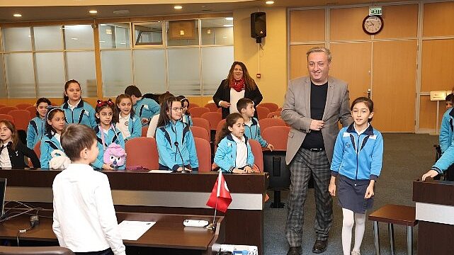 Osmangazi Belediyesi’nden Çocuklara Yerel Yönetim Bilinci