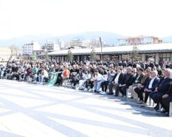 Osmangazi Meydanı’nda Bursaspor Coşkusu Zirve Yaptı