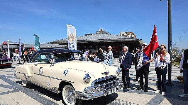 Osmangazi’de 13. Klasik Otomobil Turu Rüzgarı Esti