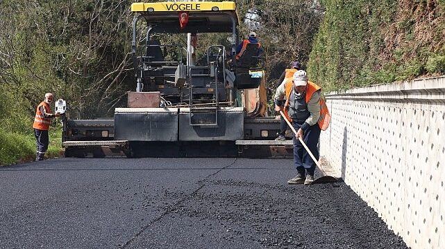 Osmangazi’de Asfaltlama Çalışmaları Hız Kesmeden Devam Ediyor