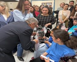 Otizm Farkındalık Günü’nde anlamlı buluşma