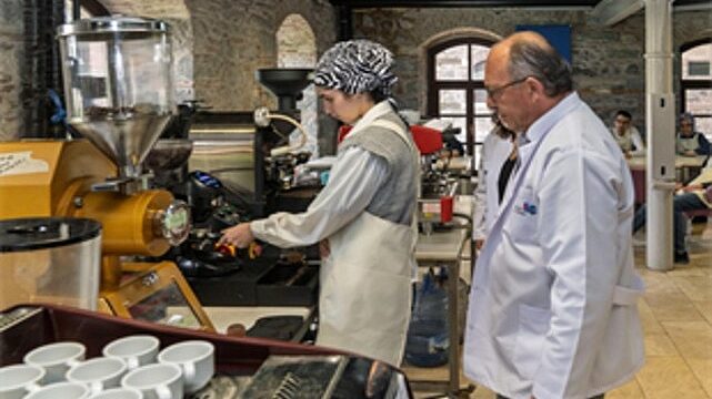 Otizmli gençler barista olma yolunda