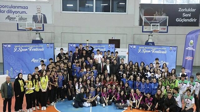 Puanlı Atletizmde Kupalar Sahiplerini Buldu