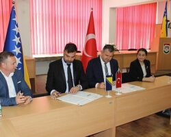 Saray Belediyesi ile Vares Belediyesi kardeş oldu