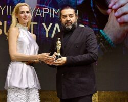 Suat Yanç ‘Yılın En İyi Yapımcısı’ ödülünü aldı