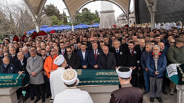 Üsküdar Belediye Başkanı Sinem Dedetaş’ın Acı Günü: İbrahim Serhan Son Yolculuğuna Uğurlandı