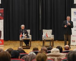 Üstün Dökmen Bakırköylülerle Buluştu