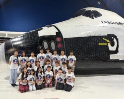 Uzay Kampı İçin Hanoi’den İzmir’e 8 Bin Kilometre Yol Kat Ettiler