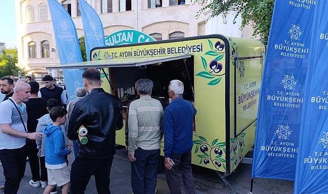 Aydın Büyükşehir Belediyesi Vatandaşlarla Bayramlaştı