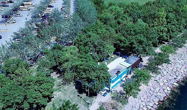 Balık dürüm lezzeti şimdi de İzmit sahilinde