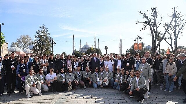 Başkan Altay: “Genç Seyyah Projemizle Bu Yıl 25 Bin 920 Öğrencimizi İstanbul’un Tarihi Atmosferiyle Buluşturduk”
