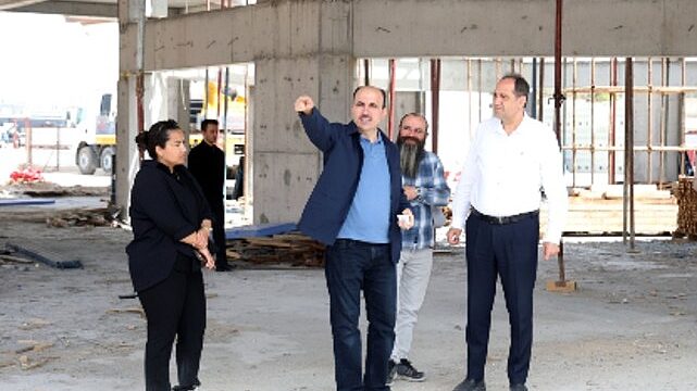 Başkan Altay: “Türbe Arkası Konya’ya Yakışır Bir Hale Dönüşecek”