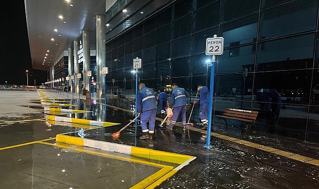 Başkan Çerçioğlu’nun Çalışmaları ile Otobüs Terminalleri Pırıl Pırıl Oluyor