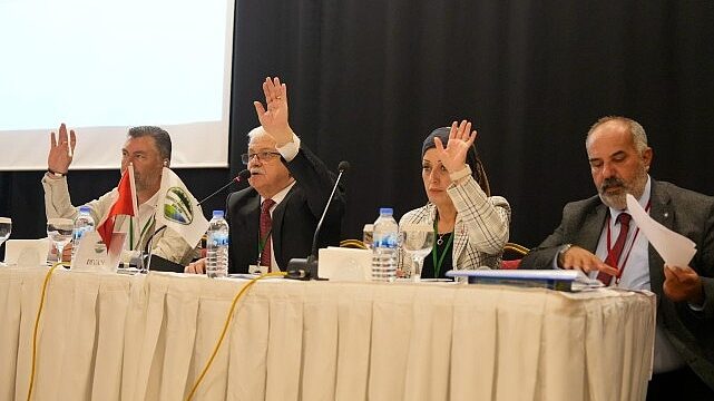 Başkan Deveciler, T.C. Çevreci Belediyeler Birliği Başkanlığına Yeniden Seçildi
