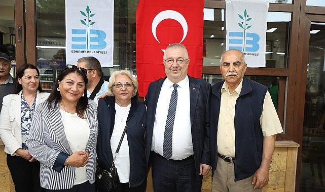 Başkan Ertaş, Altınoluk’ta vatandaşlarla buluştu