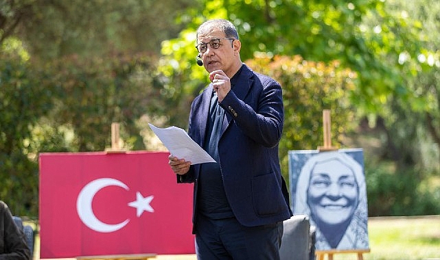 Başkan Tugay’dan Anneler Günü’nde duygulandıran sürpriz
