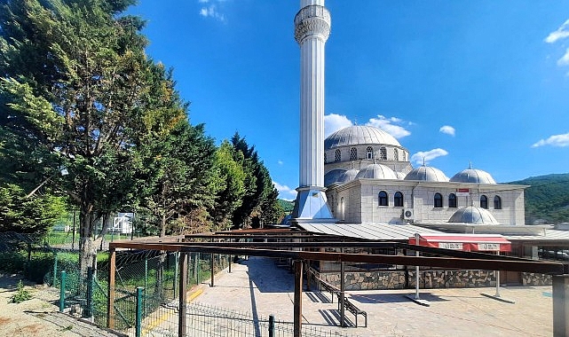 Bayram öncesi ibadethanelerde hummalı hazırlık