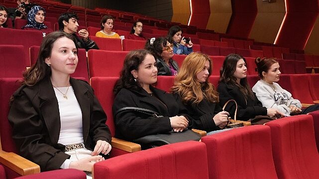 Bursa Altın Çınar Kısa Film Festivali İkinci Kez Kapılarını Açtı