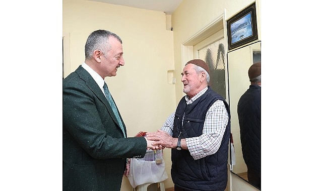 Büyükakın’dan Cavit Amca’yı sevindiren sürpriz