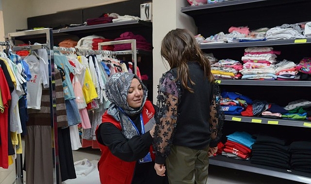 Çocuklara Bayram Sevinci
