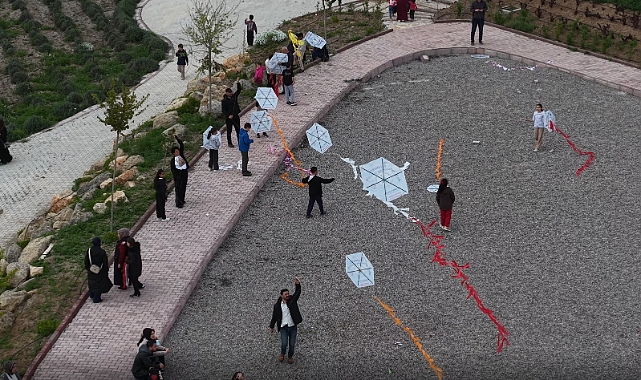 Çumra’da Hıdırellez Coşkusu Gökyüzüne Taşındı