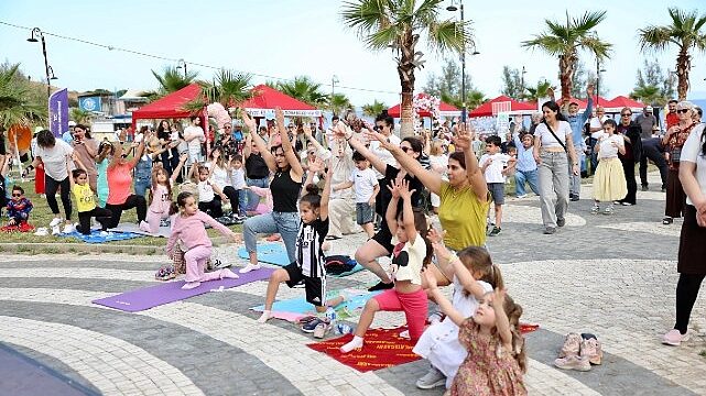 Didim’de Anneler Günü Sevgi ve Dayanışma İçinde Kutlandı