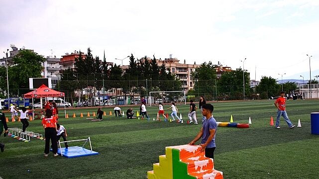 Gaziemir’de Sağlıklı Yaşam Ligi Yürüyüş Etkinliği Gerçekleştirildi