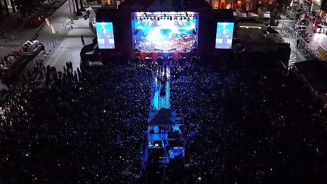 Gençlik Festivali’nde Simge Coşkusu