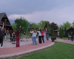İnegöl’de Gençlerin TÜBİTAK Bilim Kampı Başladı