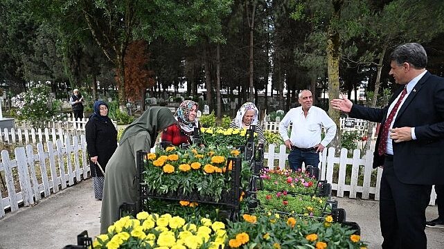 Kartepe Belediyesi’nden Bayram Öncesi Anlamlı Hizmet