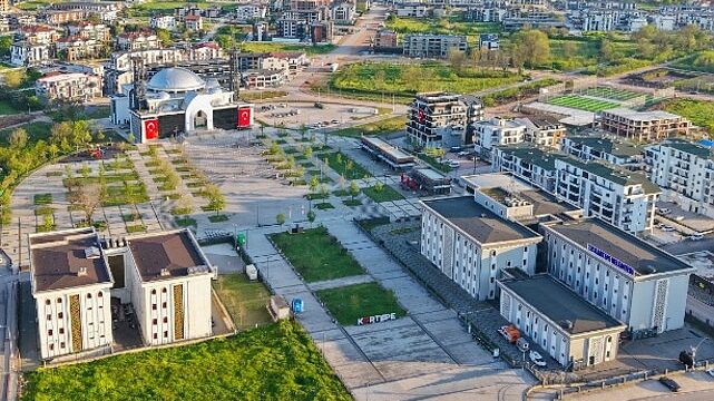 Kartepe’de Bayramın Kalbi Kent Meydanı’nda Atacak