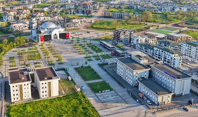 Kartepe’de Bayramın Kalbi Kent Meydanı’nda Atacak