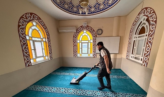 Kartepe’nin Camileri Bayram Sabahına Işıl Işıl Giriyor