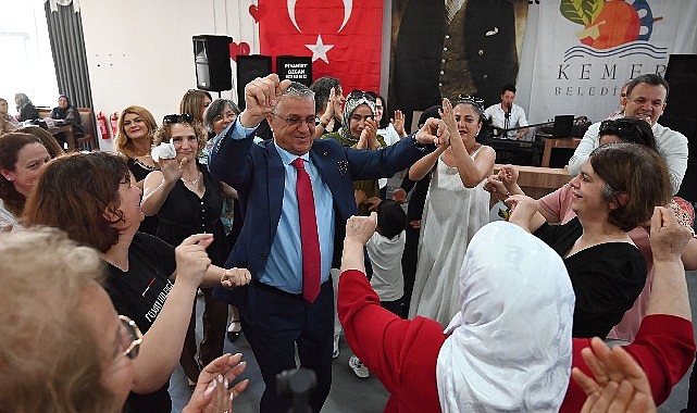 Kemer Belediyesi’nden Anneler Günü etkinliği