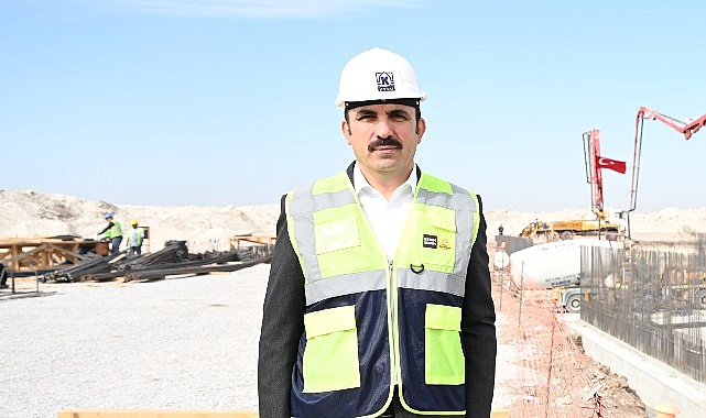 Konya Büyükşehir, KOSKİCBS ile Dünyanın Çevresinden Daha Uzun Altyapı Hattını Dijitalde Yönetiyor