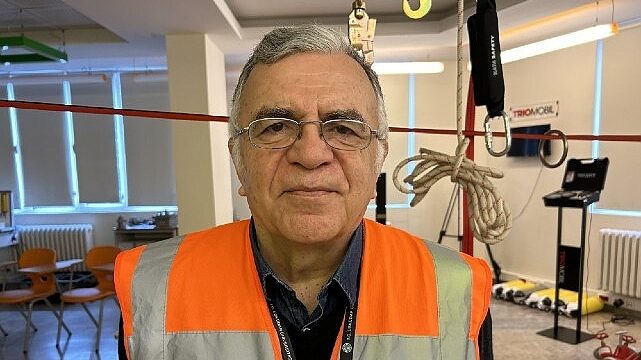 Kurban kesimini mutlaka işi bilen kasaplar yapmalı!