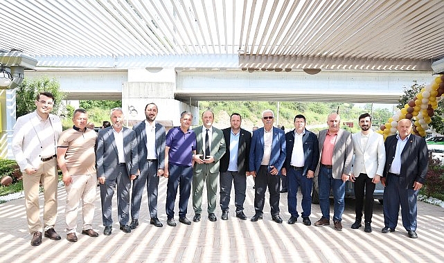 “Nehir Cafe Kahve Evim” Geyve’de Hizmete Açıldı