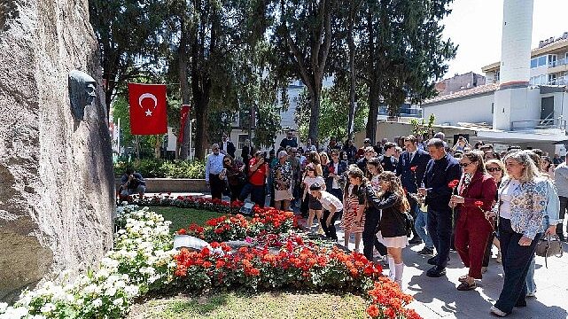 “Öz annemizsiniz, hepimiz sizin çocuklarınızız”