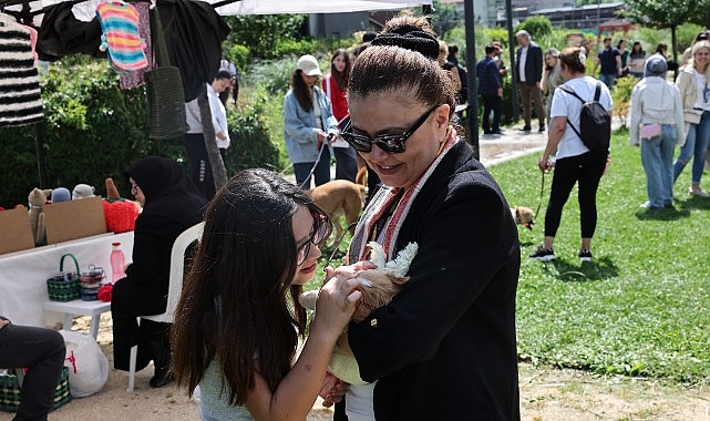 Sahiplendirme Şenliği’nde can dostlara yeni yuva