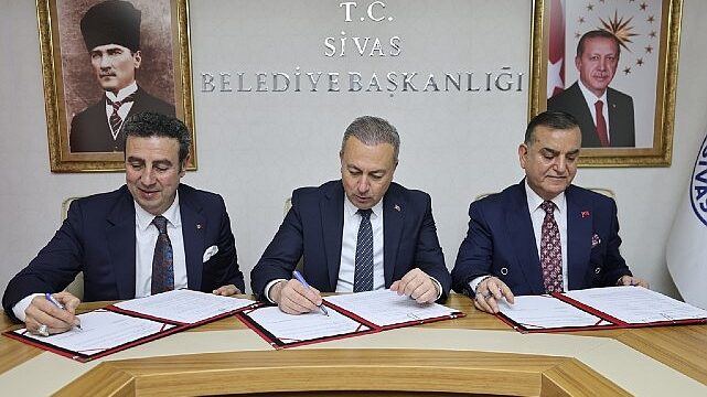 Sivas Esnafına Yakışacak Yeni Hizmet Binası İçin İmzalar Atıldı