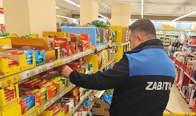 Zabıta Ekiplerinden Bakkal Ve Marketlere Denetim