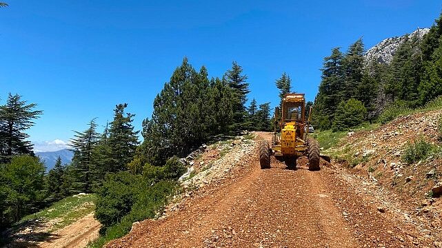 Akseki’de yayla yollarında bakım ve onarım çalışması